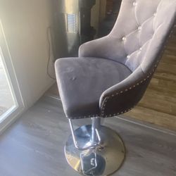 Stylist Chair 
