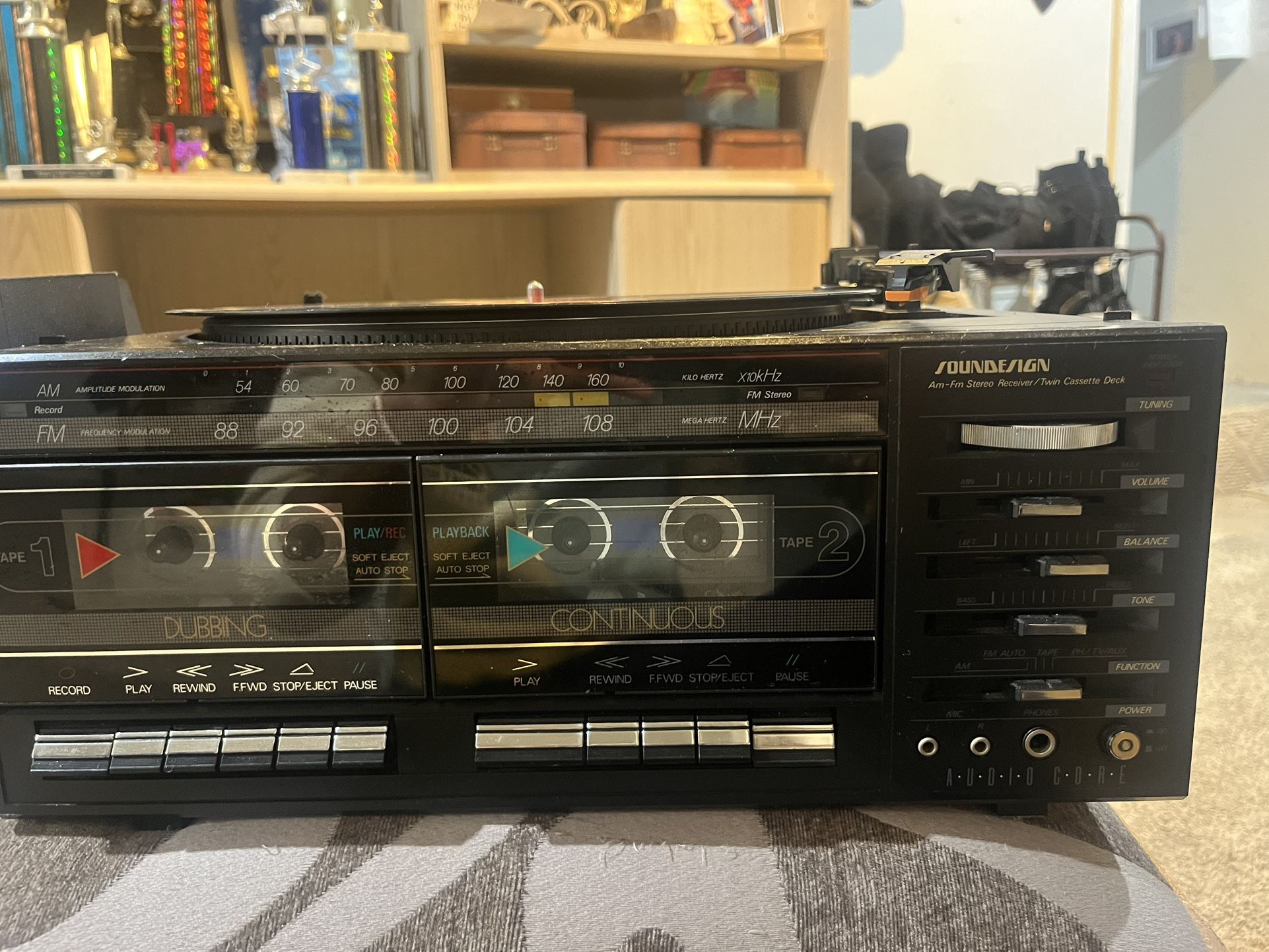 Vintage Soundesign Stereo System – Cassette + Record Player Combo + 2 Speakers