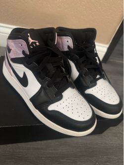 Jordan 1 mid