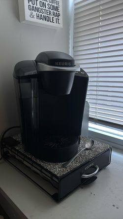 Keurig Single-Serve Coffee Maker with Pod Drawer