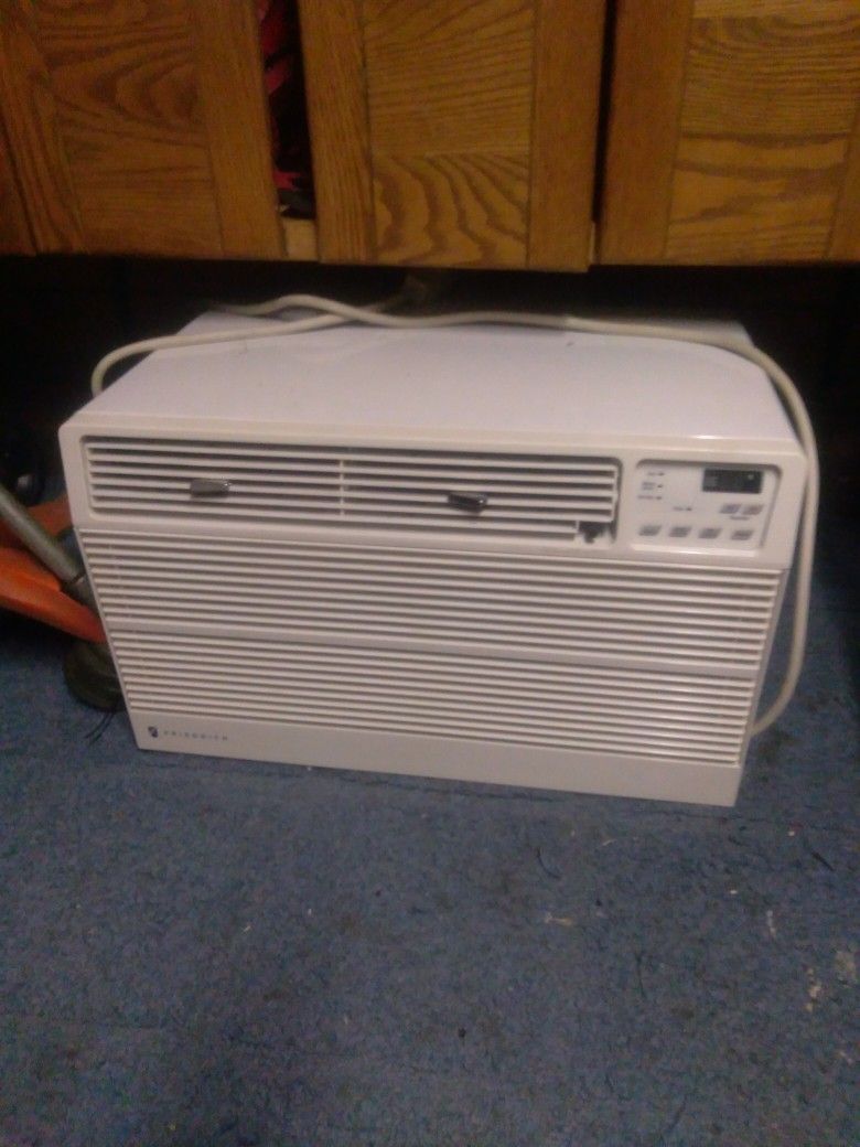 Air Conditioner 15500 Btu
