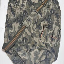 Gap VTG 2004 Camo Barrel Duffel All Terrain Rugged Canvas Rucksack Bag L Hiking