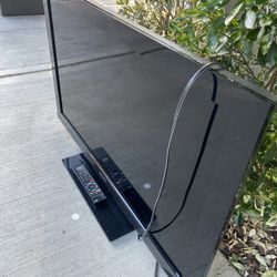 TV 35” SONY