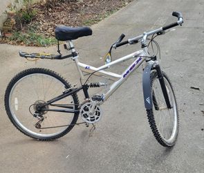 21-speed bicycle MOX Mongoose