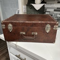 Vintage Luggage 
