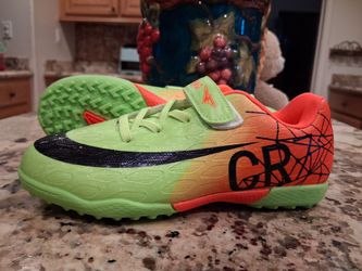 Turf soccer cleats us size 13c
