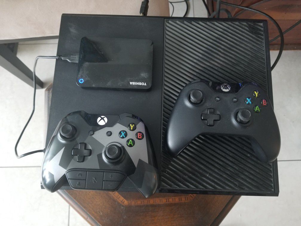 Xbox one 500gb with 2tb external HD and more