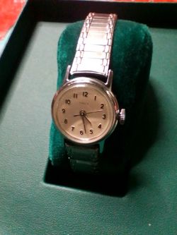 Vintage Wind Up Timex 