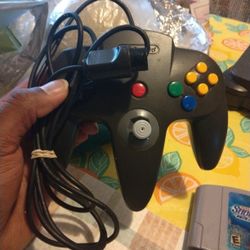 Good Condition Nintendo 64 Controller 