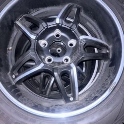 Están Como Nuevos Casi No Usados 