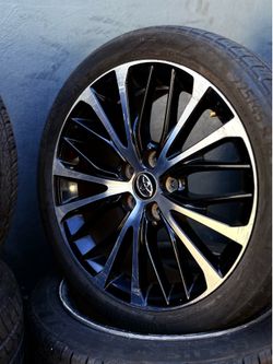 Toyota wheel and Continental tire 225/45 R17