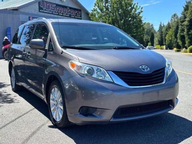 2011 Toyota Sienna