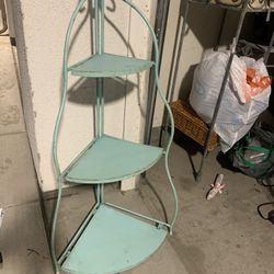 Garden Metal 3 Tier Shelve
