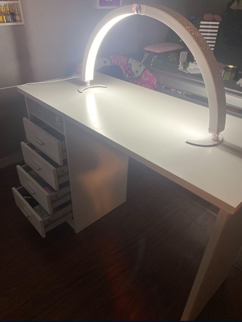 USED white desk