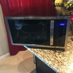Microwave