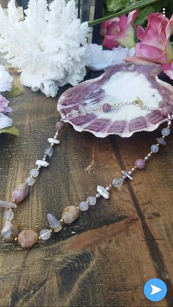 Rose quartz, pink Opal & pink chalcedony necklace 17’