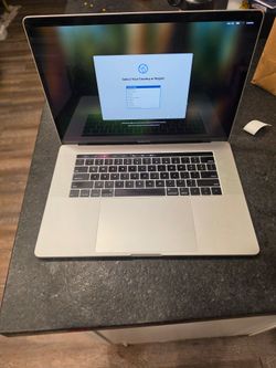 Macbook pro a1990 15in intel i7 16gb of ram
