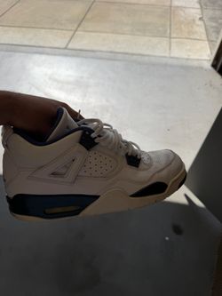 Air Jordan 4 White Navy Sneakers