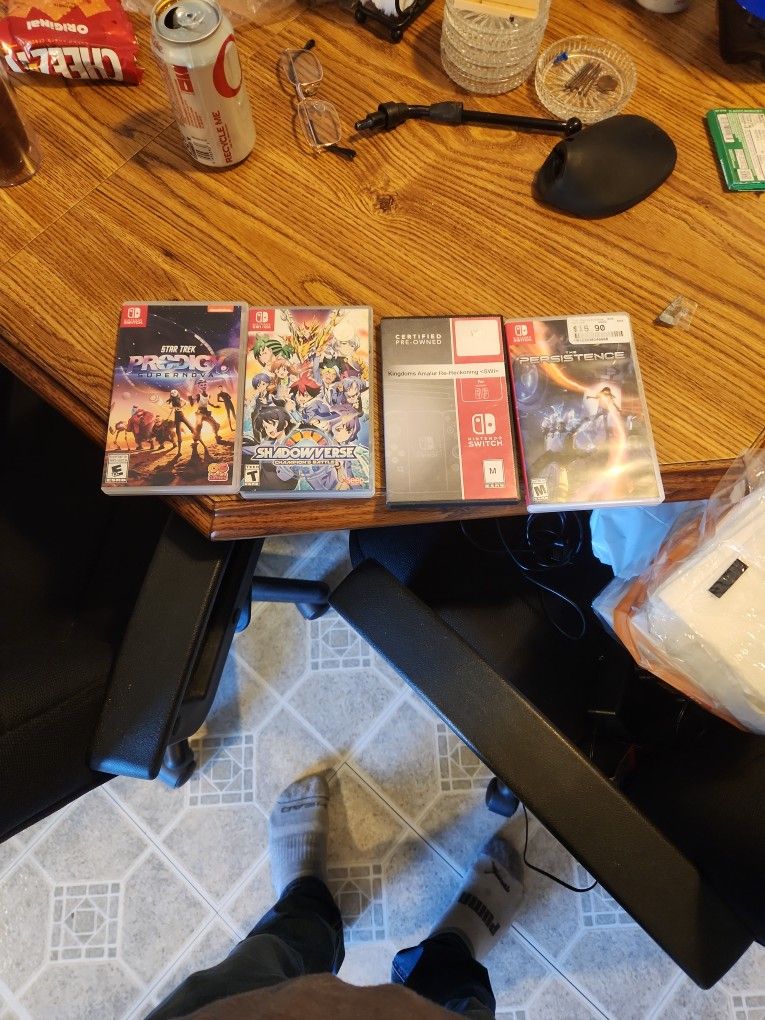 4 Nintendo Switch Games