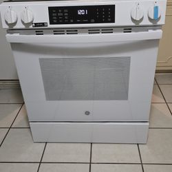 30" GE Slide In Convection Smart