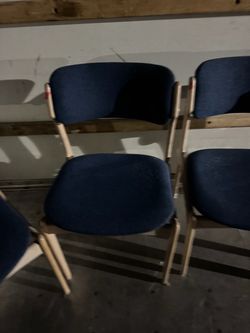 4 white oak chairs 🪑