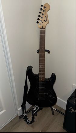 Fender Squier Stratocaster & Fender Mustang LT25