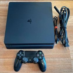 Playstation 4 Slim
