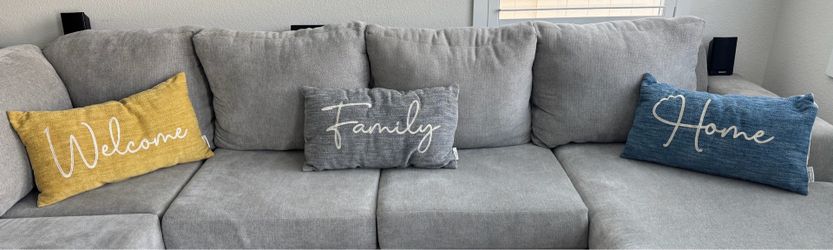 Accent Pillows - Indoor Set of 3