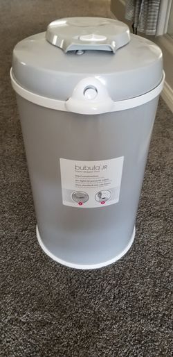 Bubula Jr Steele diaper Pail. Never got used.