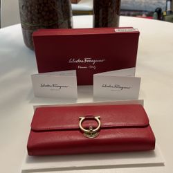 Salvatore Ferragamo Leather  Wallet