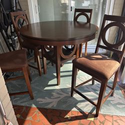 Wood Table And Chairs