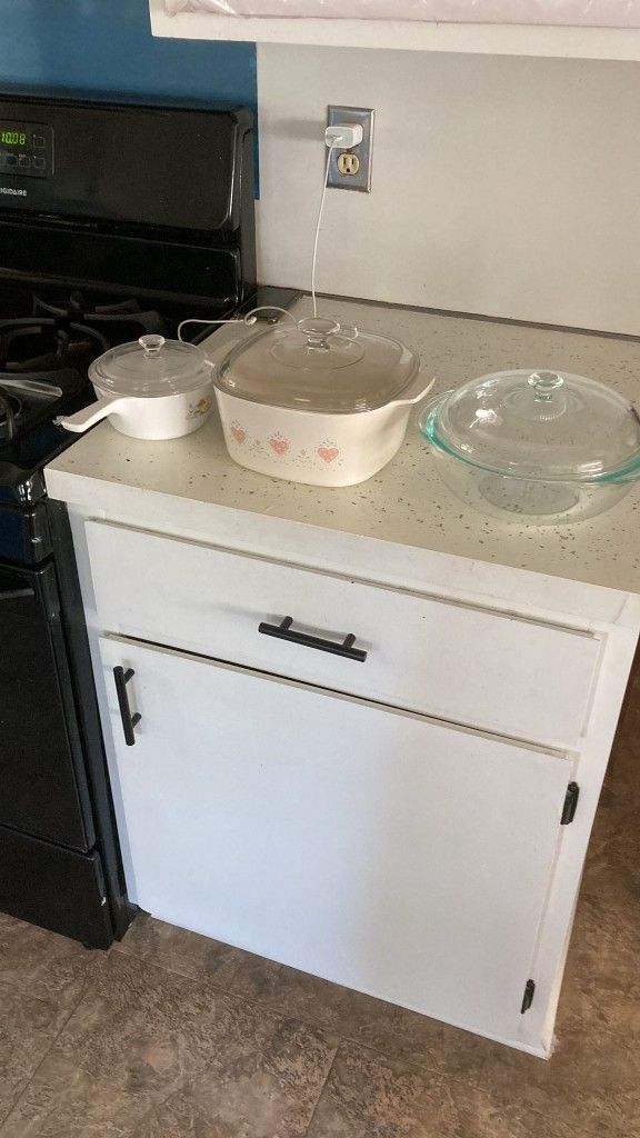 Macaroni/ casserole dish bowls set