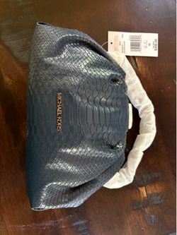 MK Purse (Brand New)