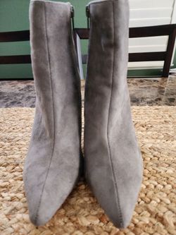 Carlos by Carlos Santana Gray ankle boots (READ POST BEFORE CONTACTING)