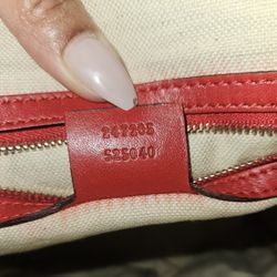 AUTHENTIC GUCCI HANDBAG