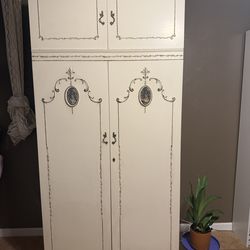 4 Piece Beautiful 1970’s French Style Wardrobes Vintage
