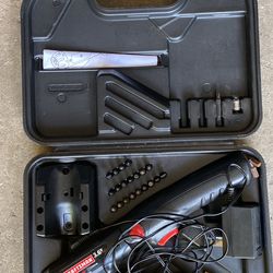 Battery screw driver