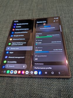 Samsung Galaxy Z Fold 6! Unlocked for all carriers.