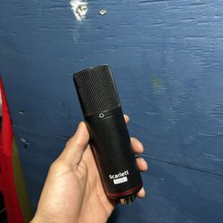 Scarlett Mic