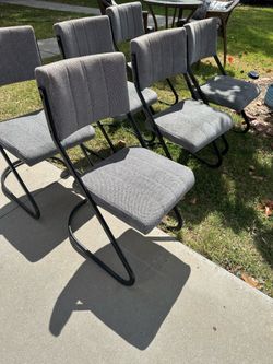 6 chairs for indoor and outdoor for sale $85 firm