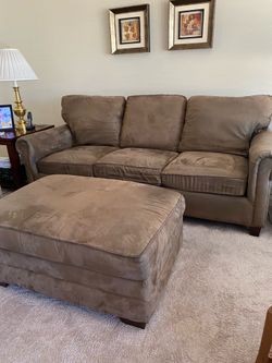 Sofa, chair and ottoman