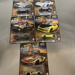 HOT WHEELS