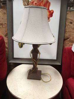 Table lamp