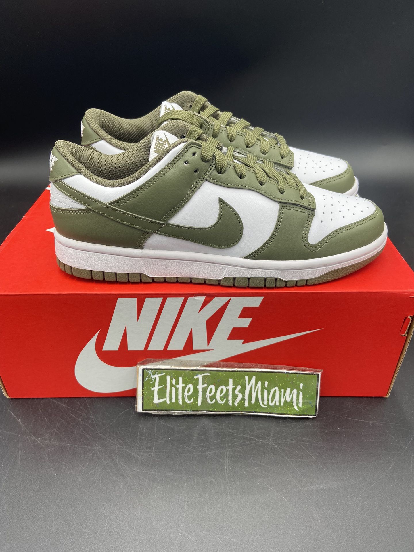 Nike Dunk Low Medium Olive   & Accessories
