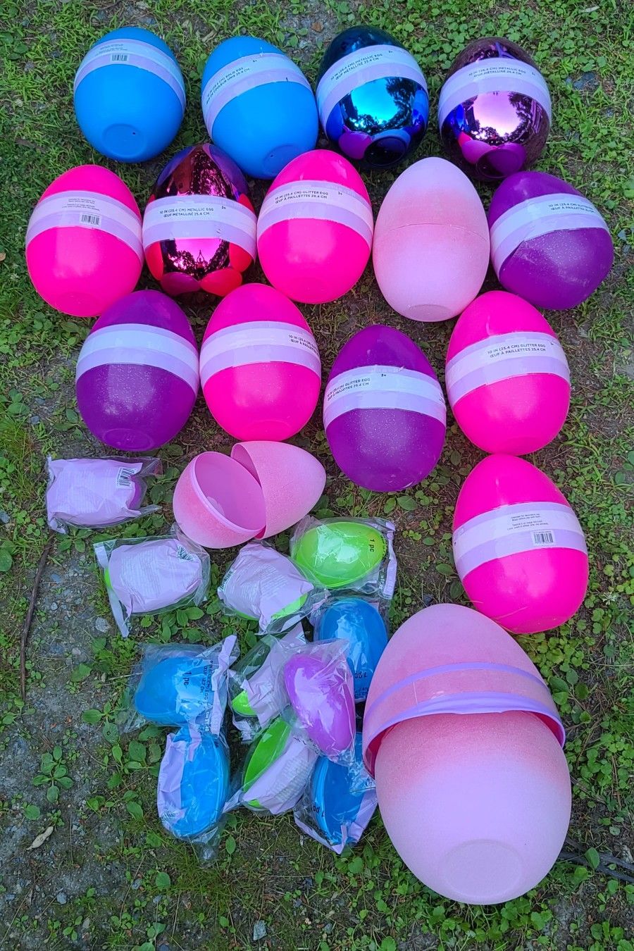 Plastic Eggs Indoor/Outdoor New