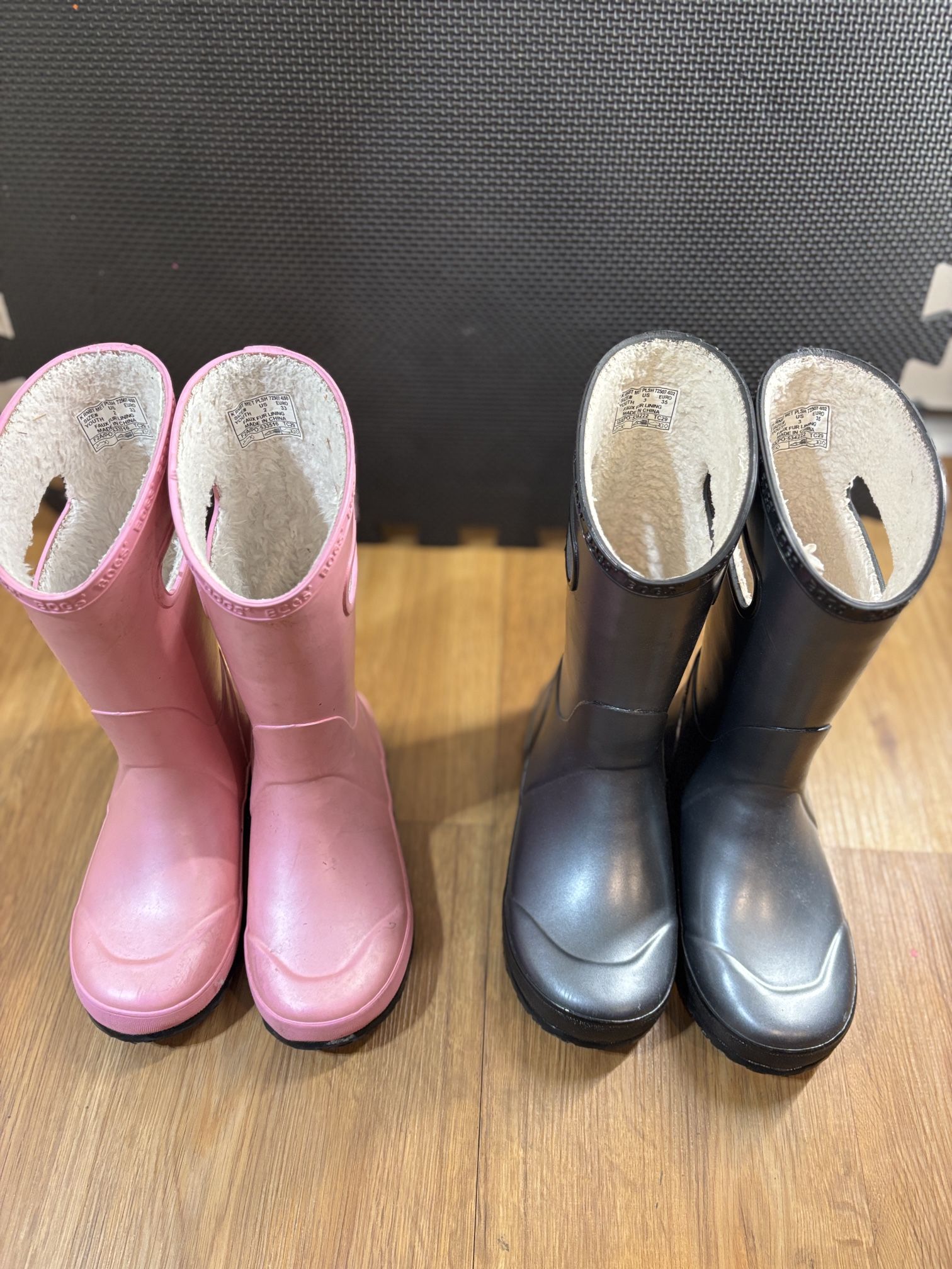 BOGS Fleece Lined Kids Rain Boots Used