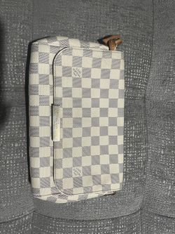 Authentic Louis Vuitton Damier Azur Favorite MM $1500 Obo