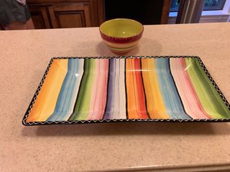 Chip tray and bowl