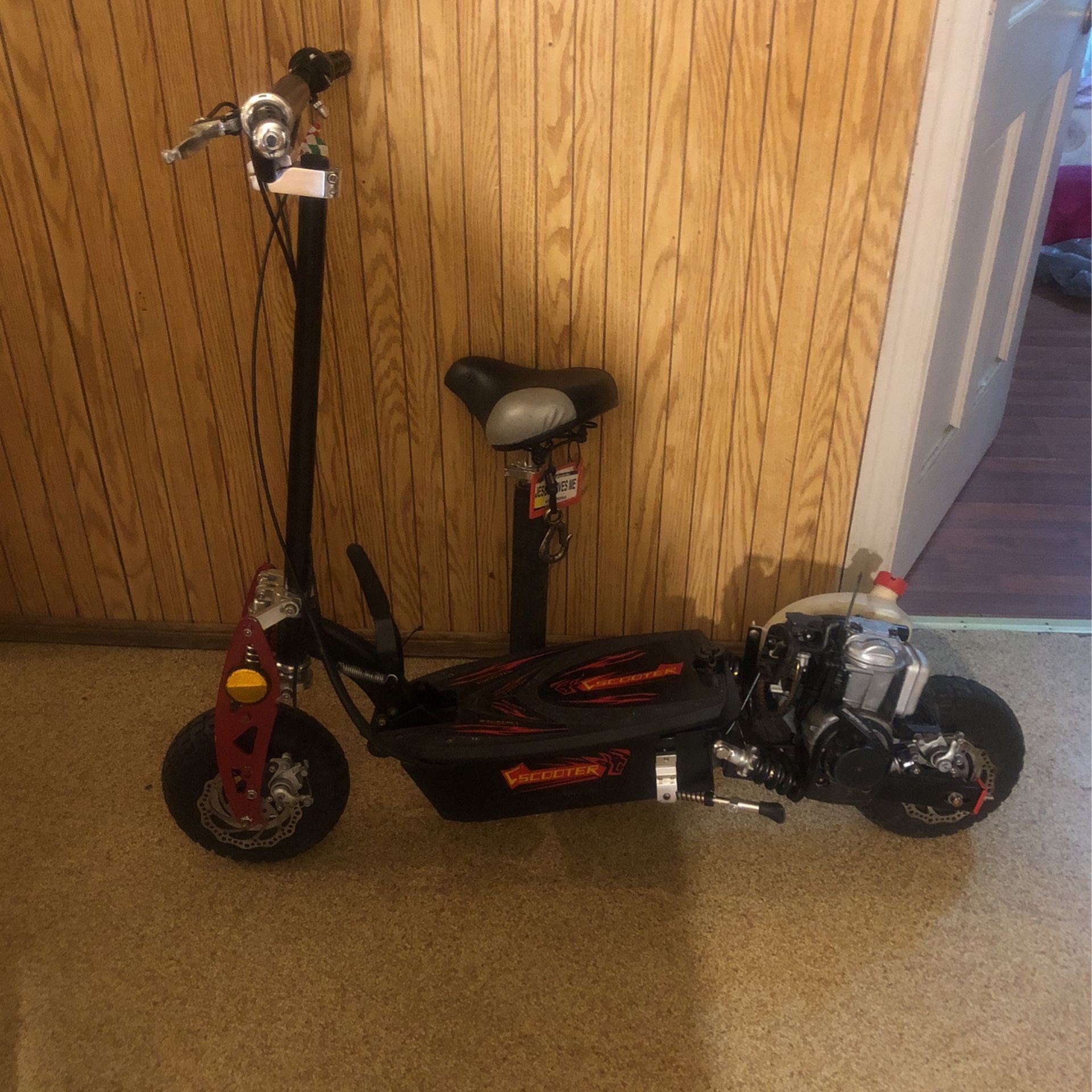 Gas Scooter for Sale in Cleveland, OH OfferUp