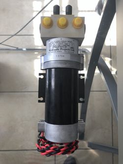 New Autopilot Pump 24v (802)